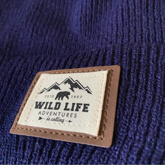 Winter Toque, Hat. - Picture 3 of 3